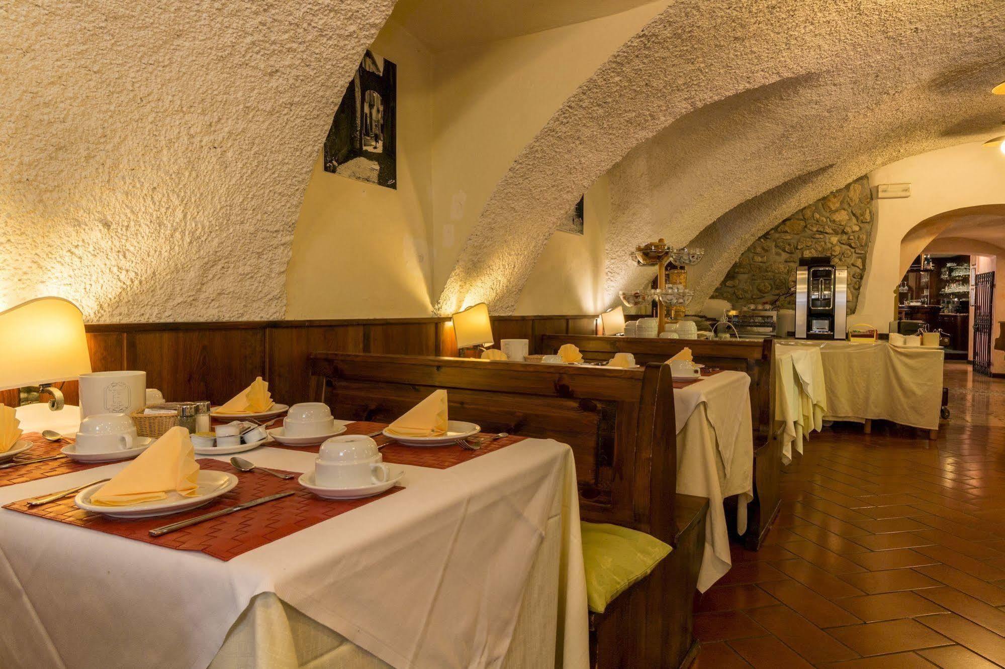 Hotel Dolomiti Malcesine